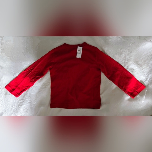 NWT: Mickey Mouse & Friends Long-Sleeved T-shirt; from GAP; Size 3; Red w/B & W - Picture 7 of 8